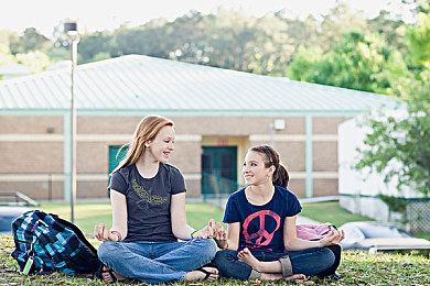 《英雄联盟》S15全球总决赛将在中国举办 第三次落地中国